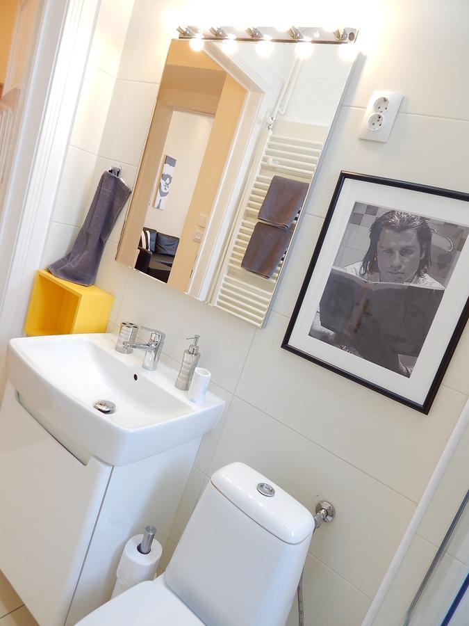 Hello Downtown Apartment - Broadway Budapest Esterno foto